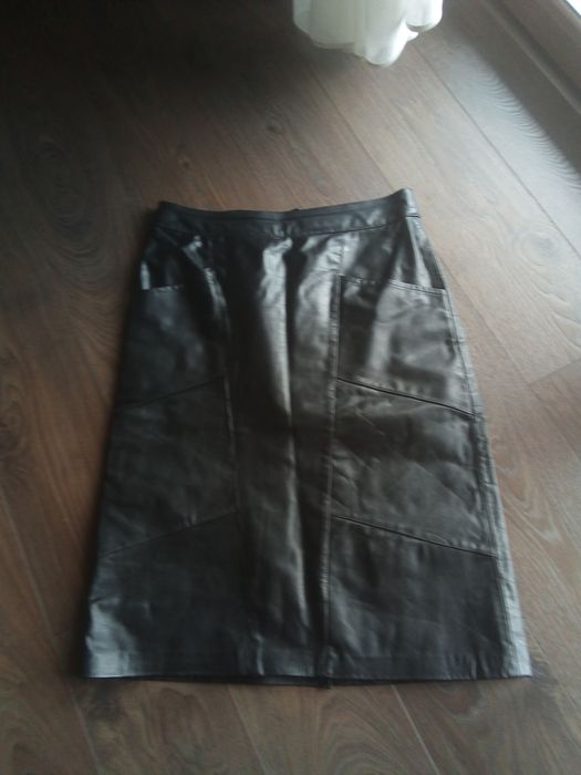 Spódnica skórzana czarna