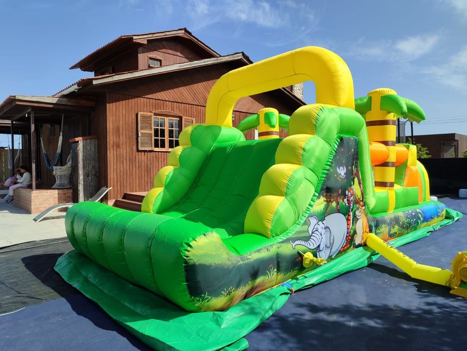Aluga-se insuflável para aniversários e eventos