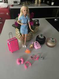 Lalka Barbie podróżniczka