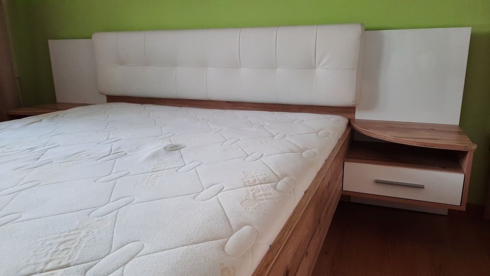 Łóżko 160x200 z szafkami