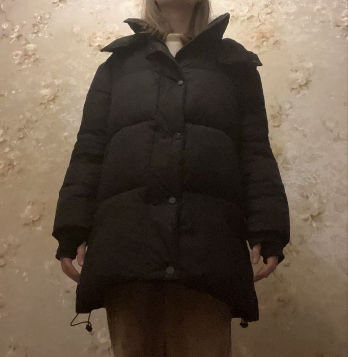 куртка зимня чорна від zara