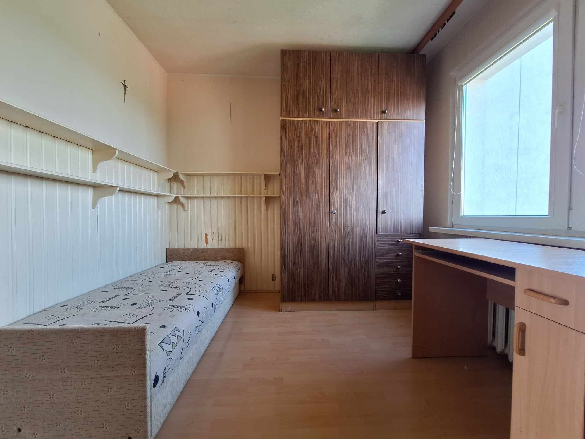 Wynajmę 2 pokojowe  mieszkanie z balkonem