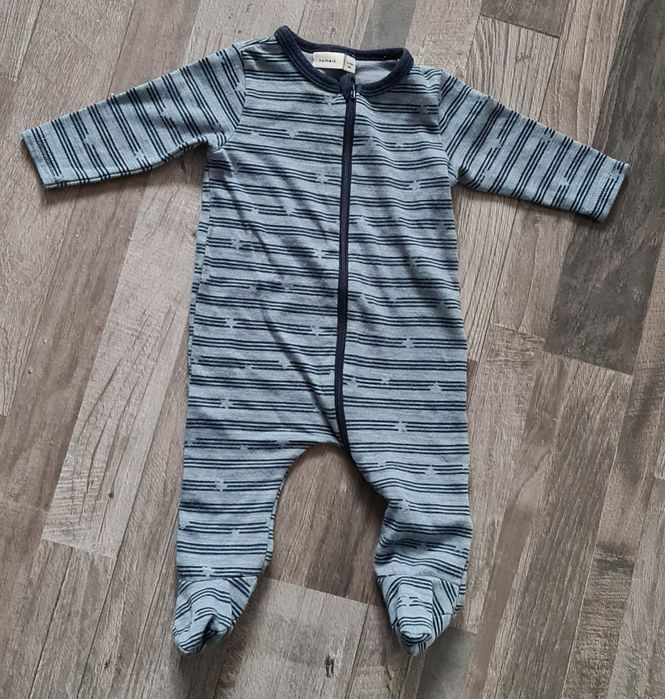 Pajacyk 50 % wełna pełne stopy paski gaiazdki zamek rozm 62