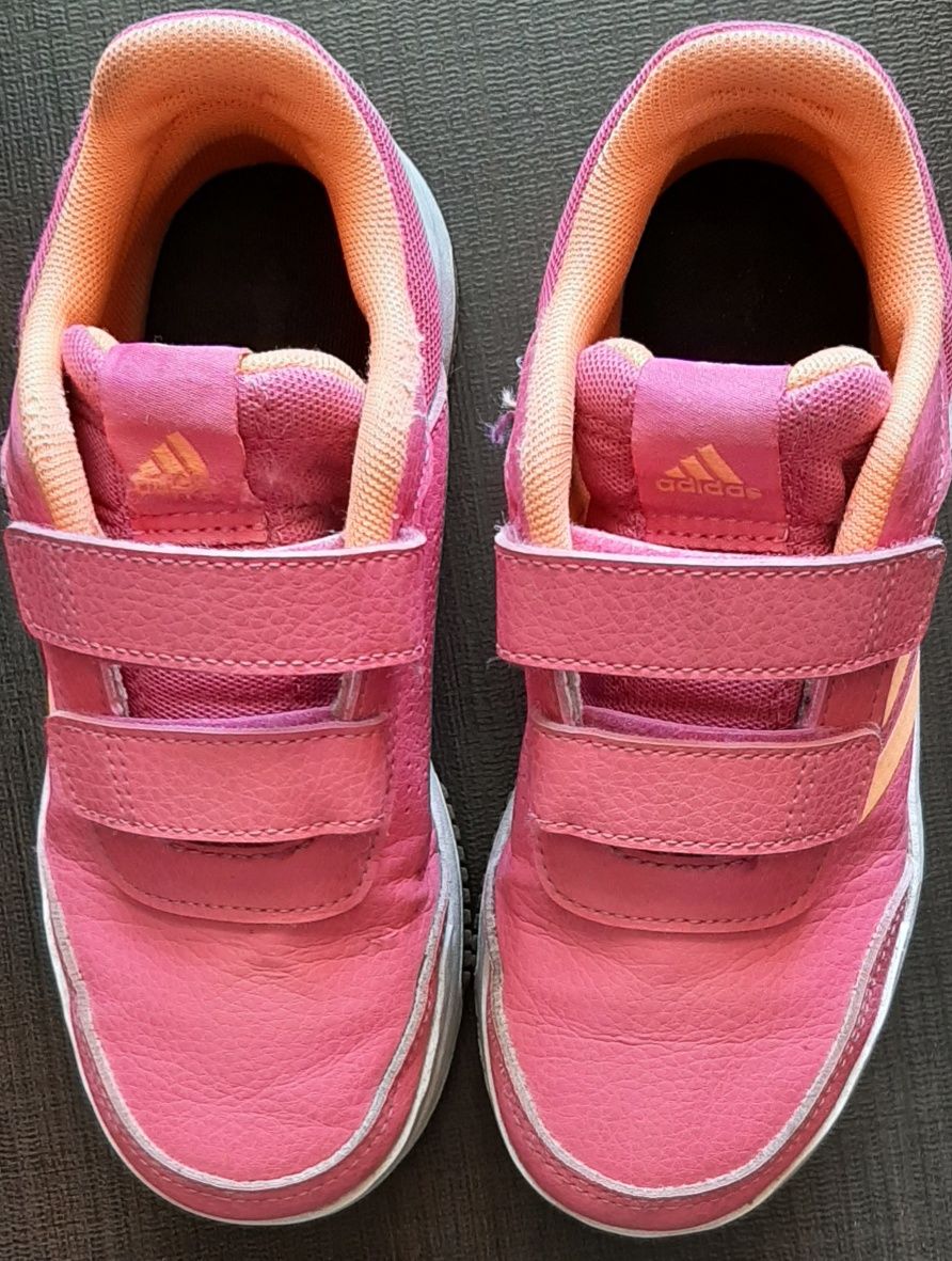 Sapatilhas de menina, Adidas.