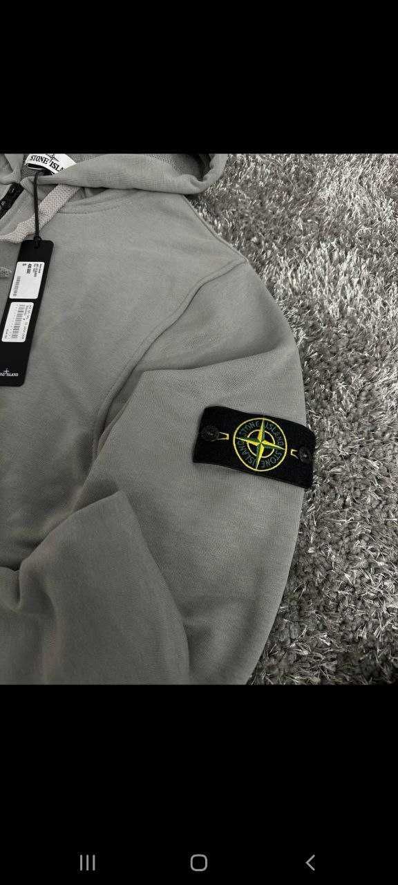 Zip Hoodie Stone Island ; Колір сірий ,з бірками Стан Новий