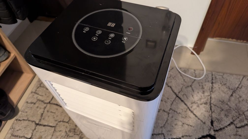 Klimatyzator przenośny THUNDER z modułem WiFi, Tuya i pilot + pilot