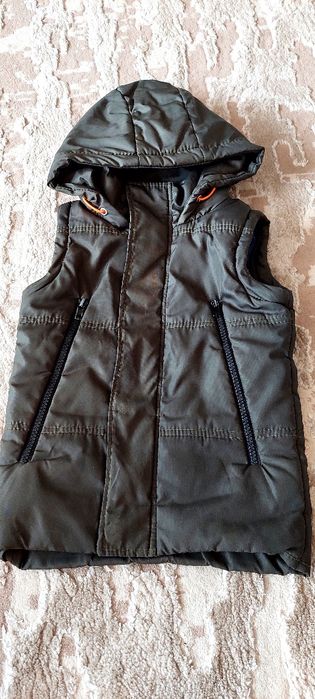 Куртка жилетка 98 рост