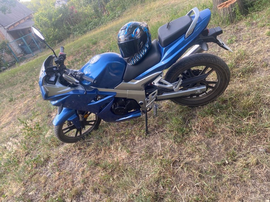 Продам мотоцикл Viper VM200-10 SpitZer