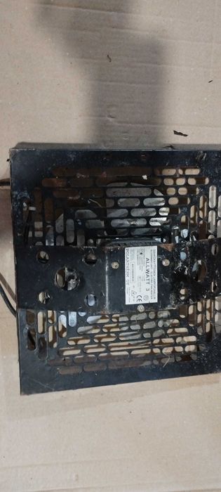 Промисловий вентилятор 220 вольт