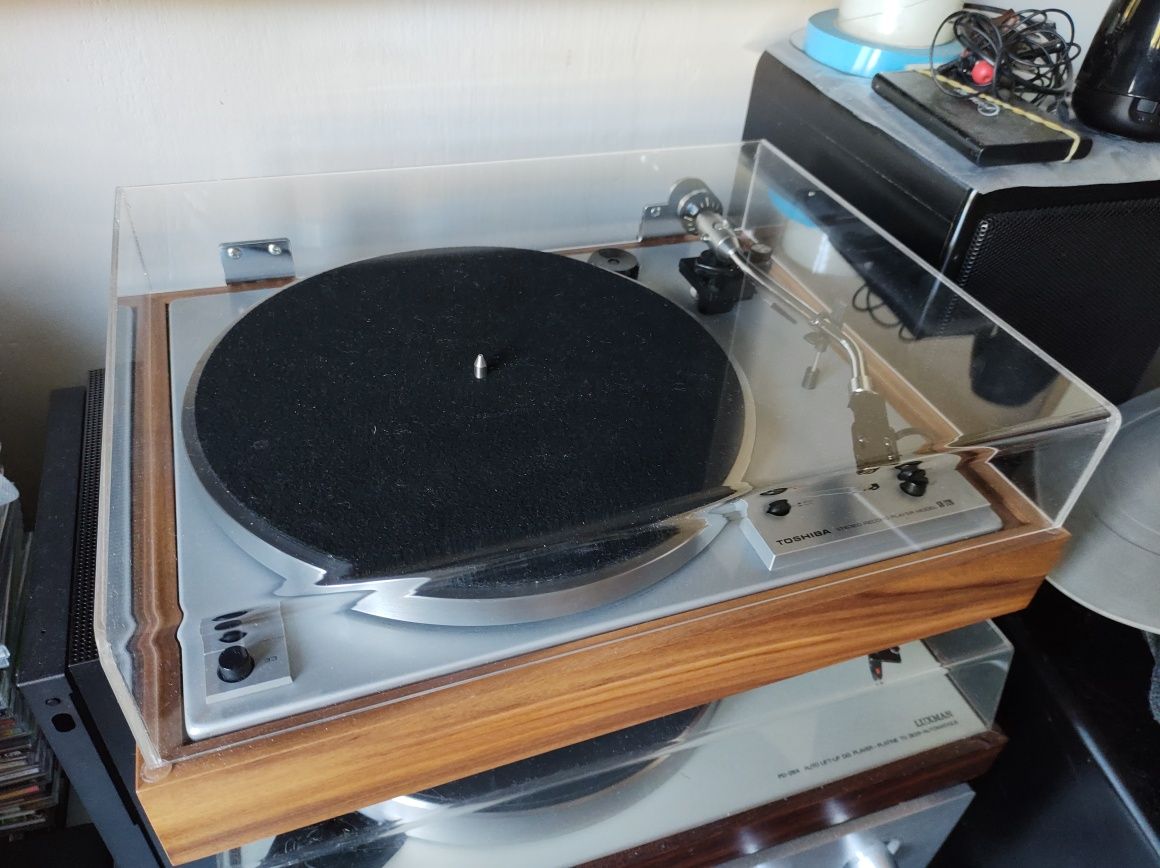 Gramofon TOSHIBA SR-220