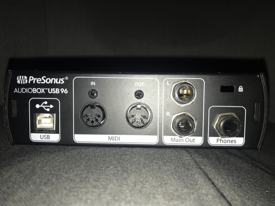 Interface AudioBox Usb96