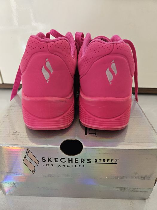 Tenis Skechers para menina