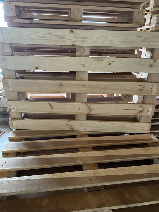 Піддон деревʼяний, палети