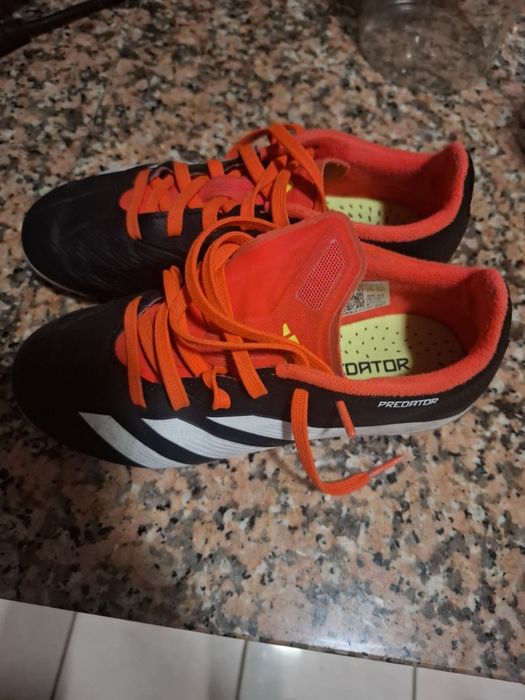 Chuteiras  como novas