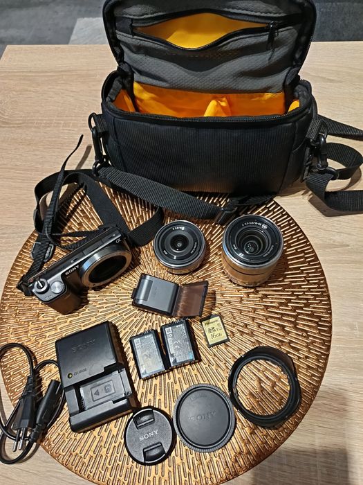 Aparat Sony Nex 5n + dwa obiektywy , bezlusterkowiec