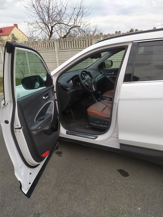 Продам автомобиль. Hyundai SANTA FE 2013 р.в. Максимальна комплектація
