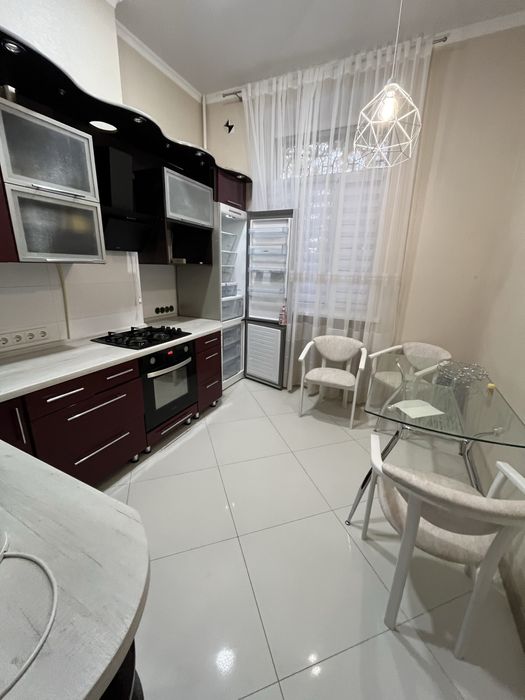 Здам двокімнатну квартиру/з гаражом/Індив опалення