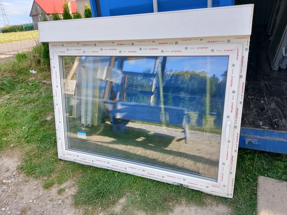 Okno 172x118 3-szybowe nowe roleta elektryczna plastikowe