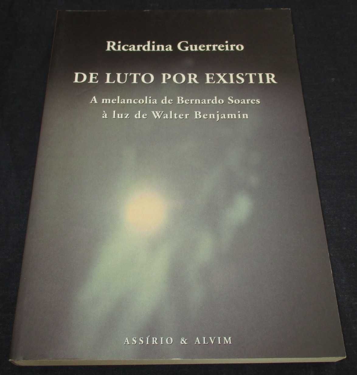 Livro De Luto por Existir Ricardina Guerreiro