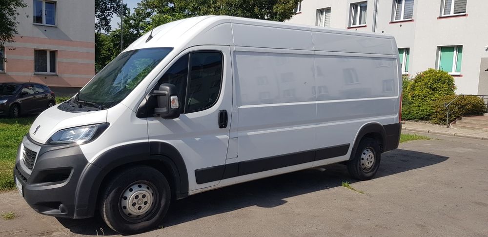 Tani transport - 7 dni w tygodniu - przeprowadzki, przewóz rzeczy.