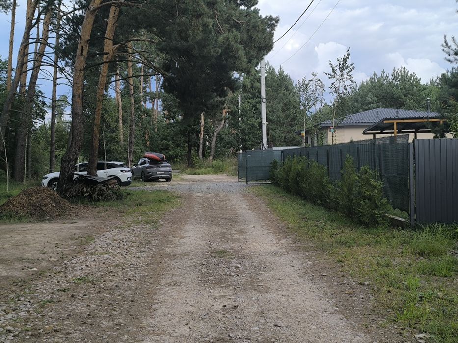 ЖОРНІВКА!Продаж цікавої ділянки 10 соток в оточенні Хвойного Лісу!