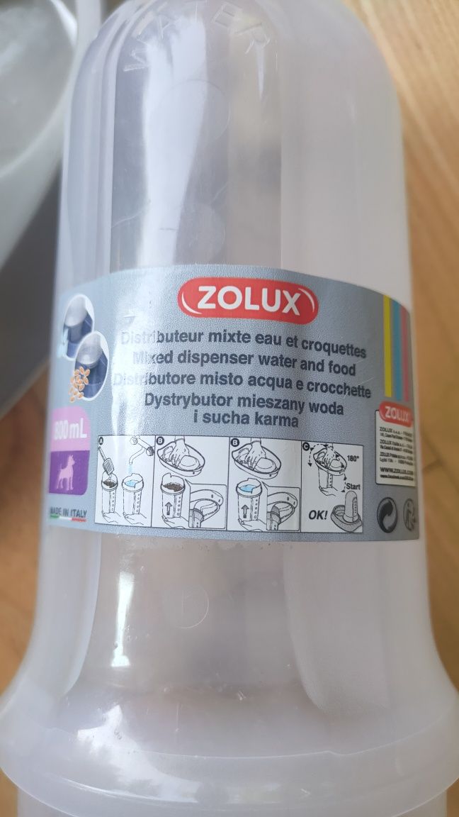 Poidło dozownik do wody dla psa
