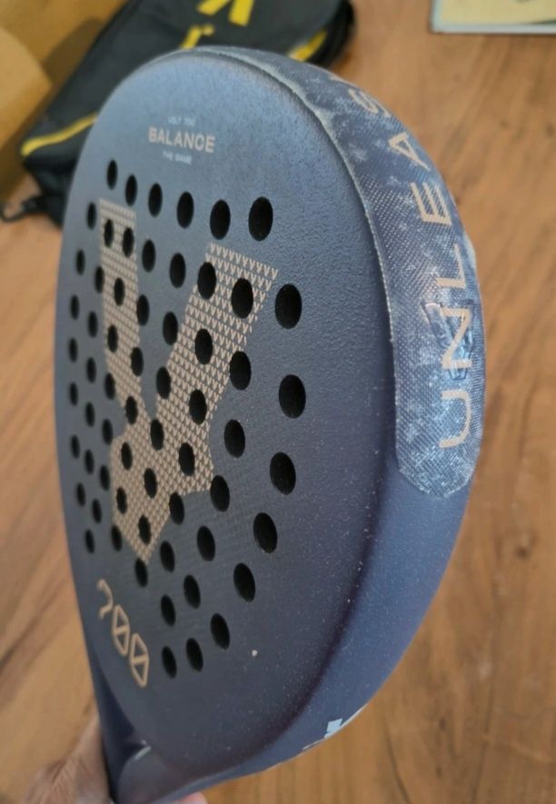 Despachar raquete pala padel volt 700
