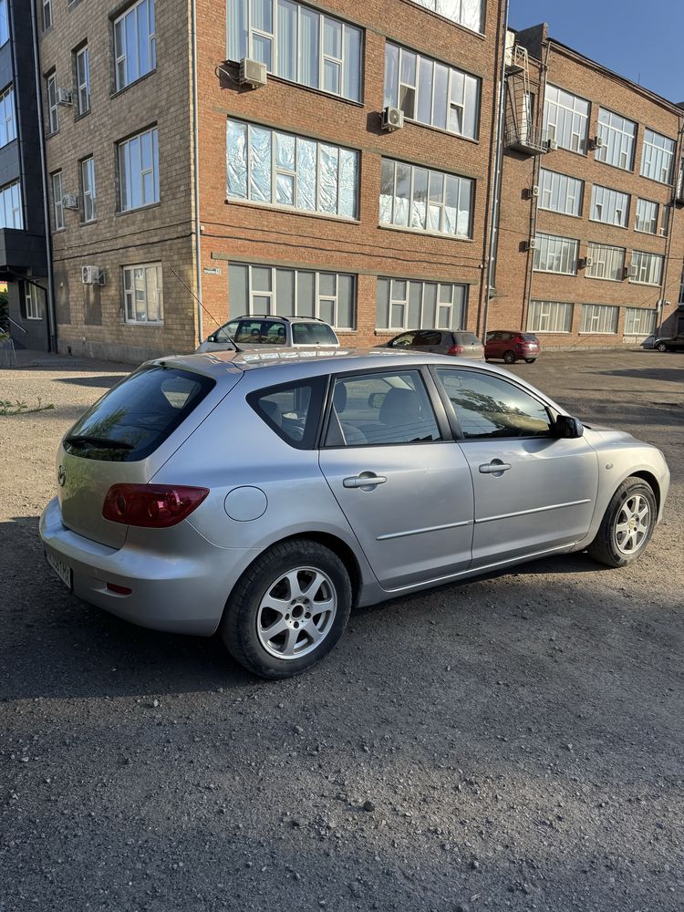 Продам Mazda 3bk 2003 г.в, бензин