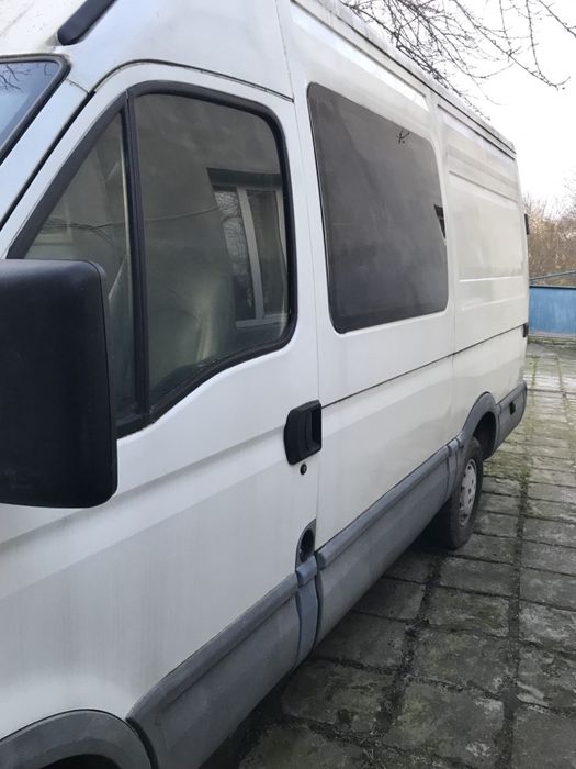 Продам бус Івеко 35s11