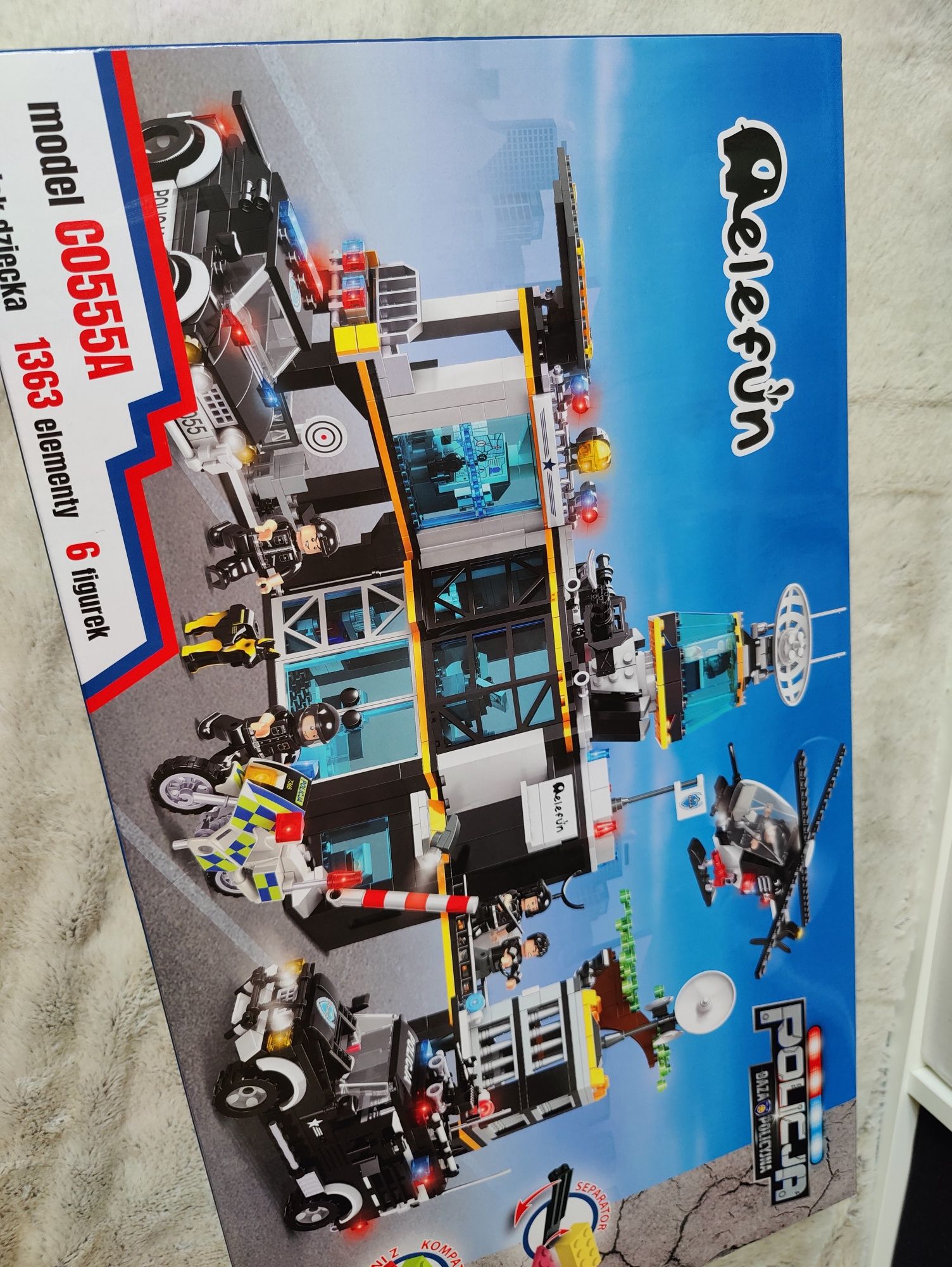 Klocki Elefun baza policyjna duży zestaw C0555A LEGO