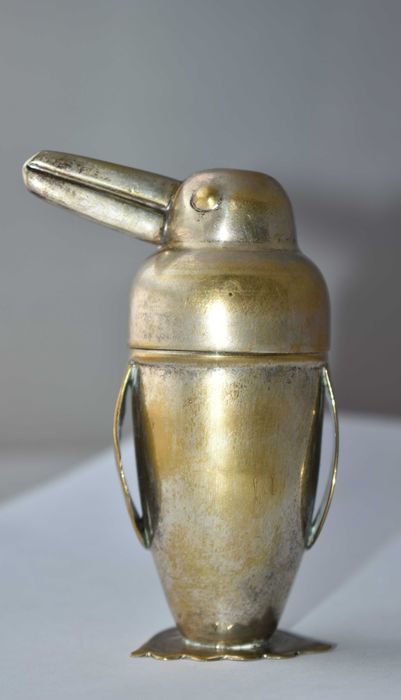 Miniaturowy szejker do napoi w formie pingwina