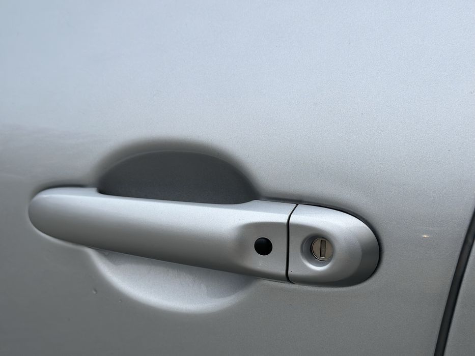 Продам Nissan Juke 2012 год Автомат