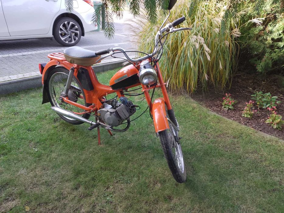 Komar 2352W import Węgry 47 letni