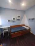 674569 - Quarto com cama de solteiro em...