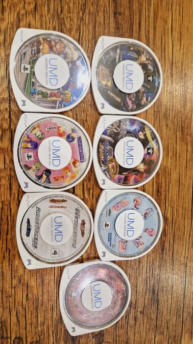 Комплект игр для PSP!