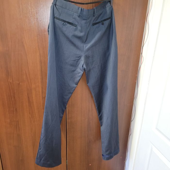 Костюм чоловічий, піджак и брюки за 850гр.