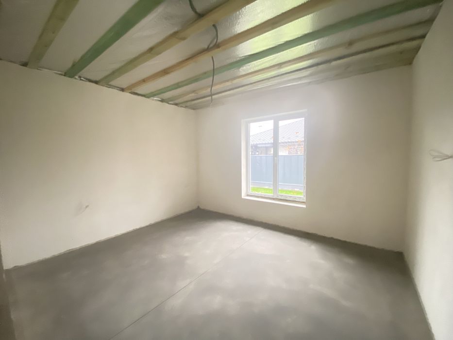 Одноповерховий будинок з чистовим оздобленням!