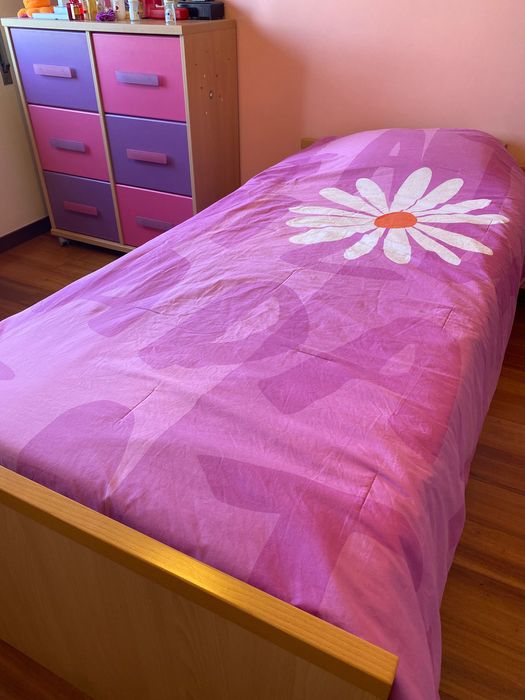 Quarto de menina 190x90: cama  + colchão soja SPA bamboo + cómoda