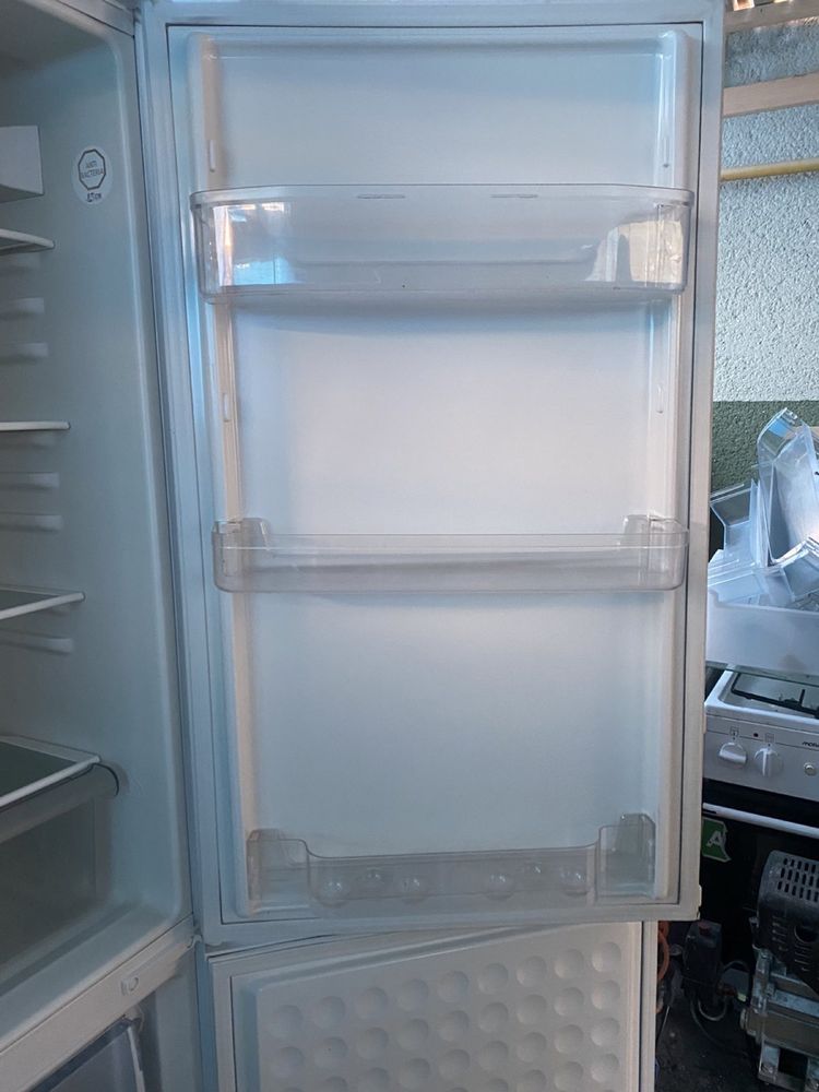 продам холодильник "siemens"