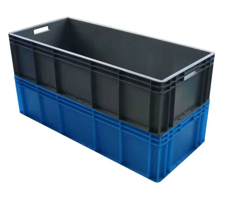 Caixas de plástico resistente, para armazenamento e/ou transporte