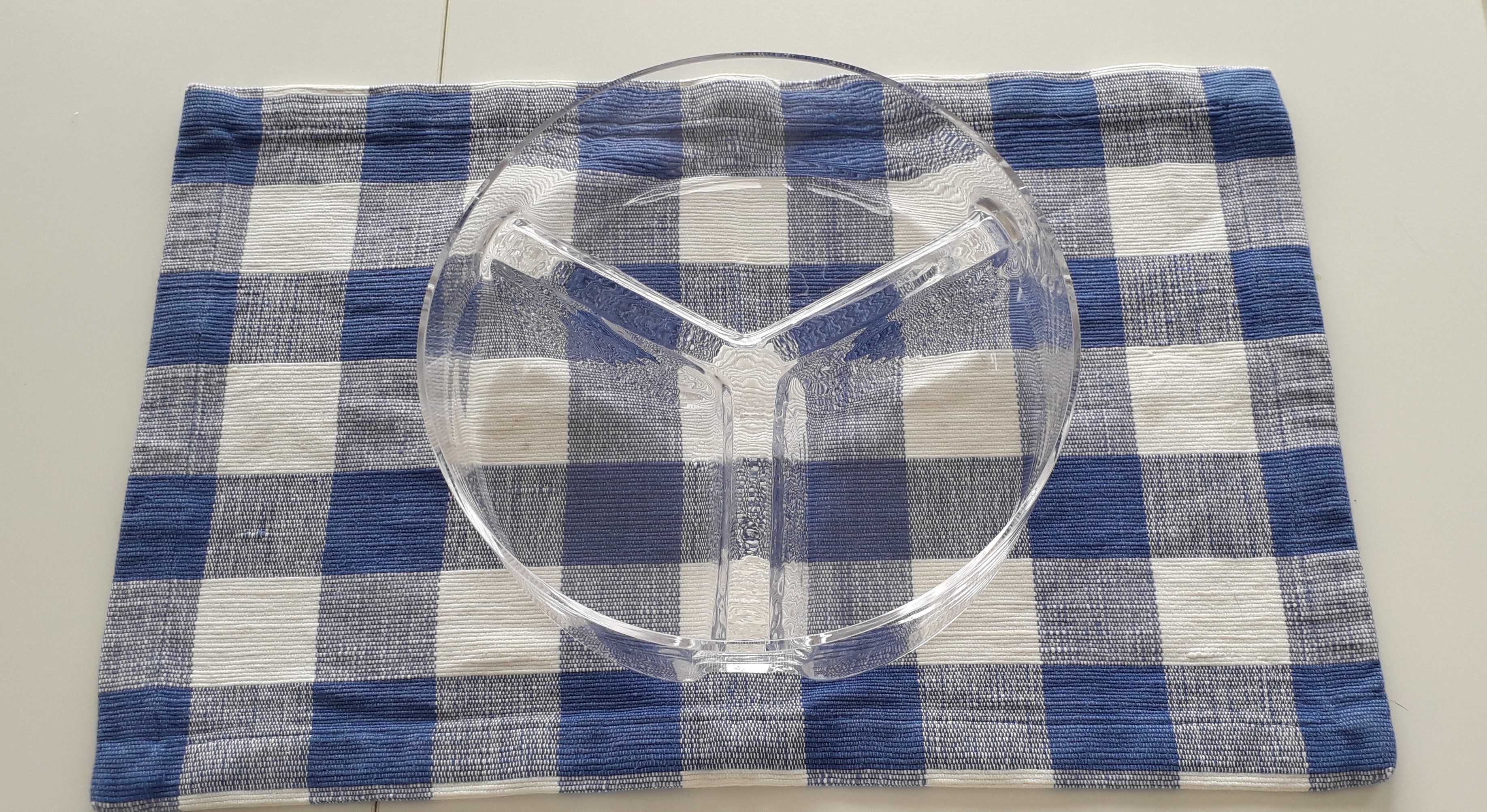 Taça de vidro fino, para saladas ou entradas, com 3 divisões