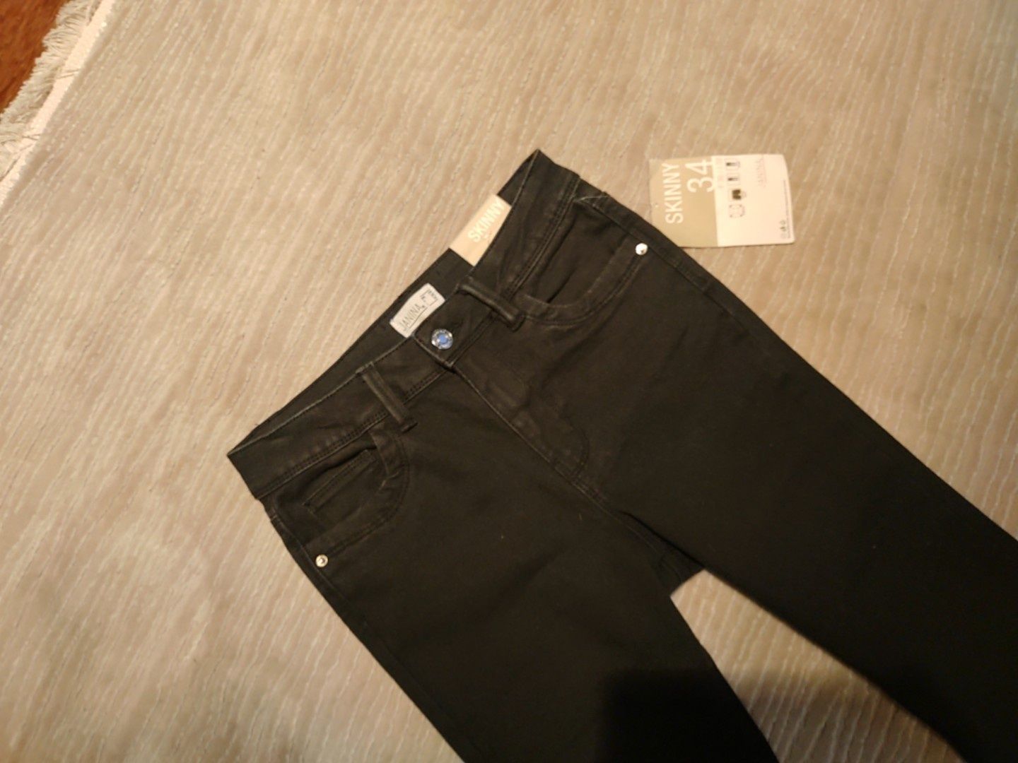 NOWE z metką czarne spodnie skinny rurki XS 34