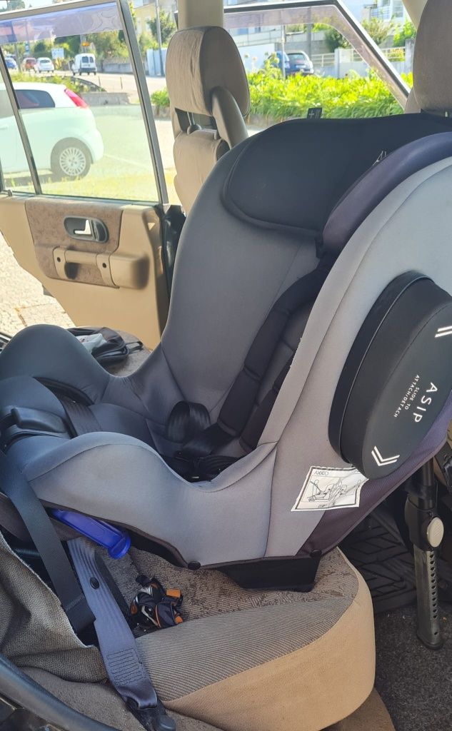 Cadeira auto Axkid Moove