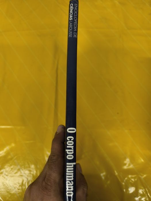 Enciclopédia Larousse – O Corpo Humano (Círculo de Leitores)