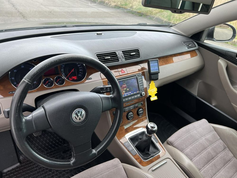 Volkswagen Passat B6 2006 2.0 TDI 125 Kw