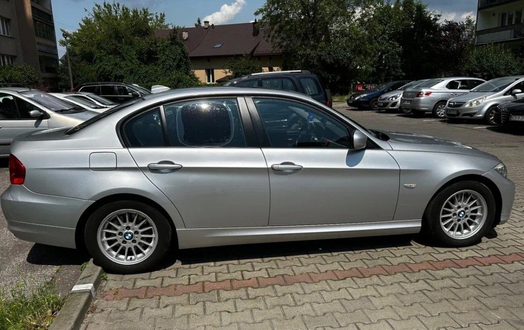 BMW Seria 3 2.0 2010