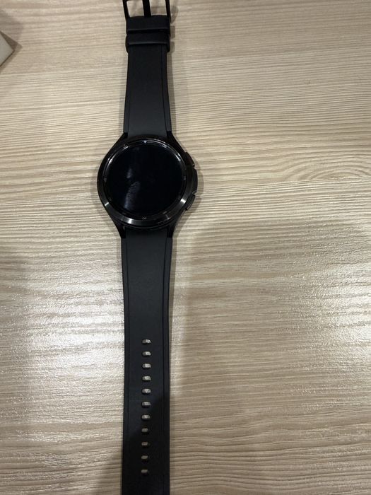 Наручний смарт годинник Samsung Galaxy Watch4 Classic
