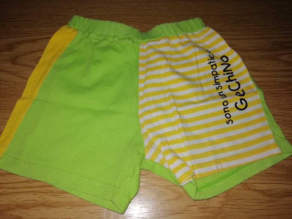 Calções marca Chicco: Tam 6 Meses