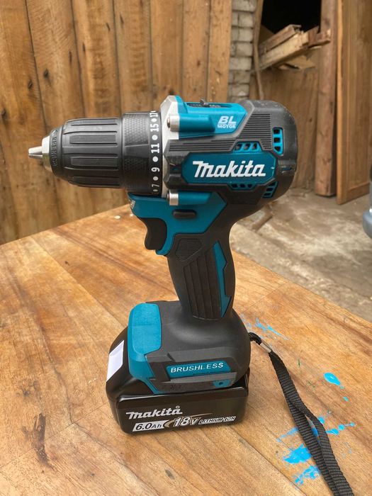 Makita DDF487 – Wkrętarka 18V, stan idealny (z akumulatorem lub bez)
