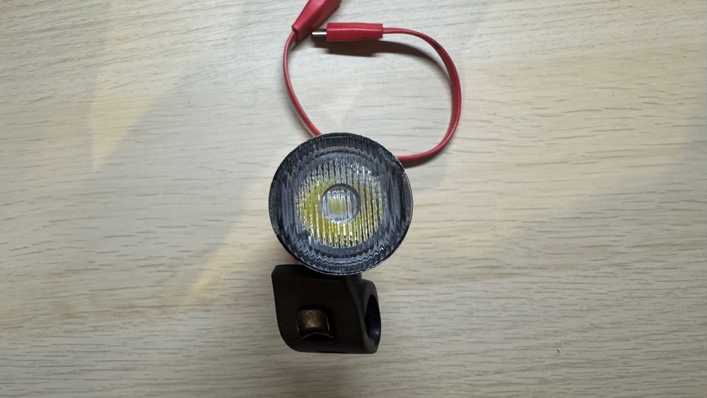 Lampka rowerowa KNOG PWR Rider 450